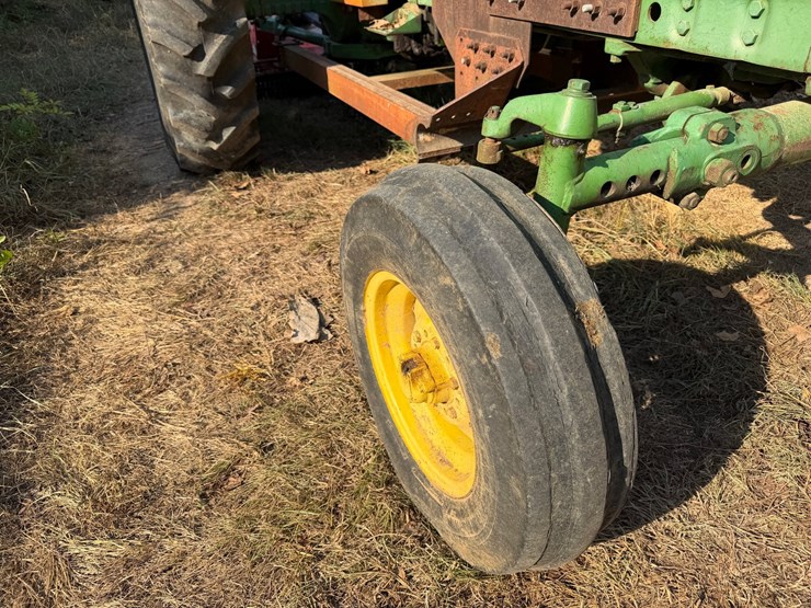 john-deere-4010-image-9