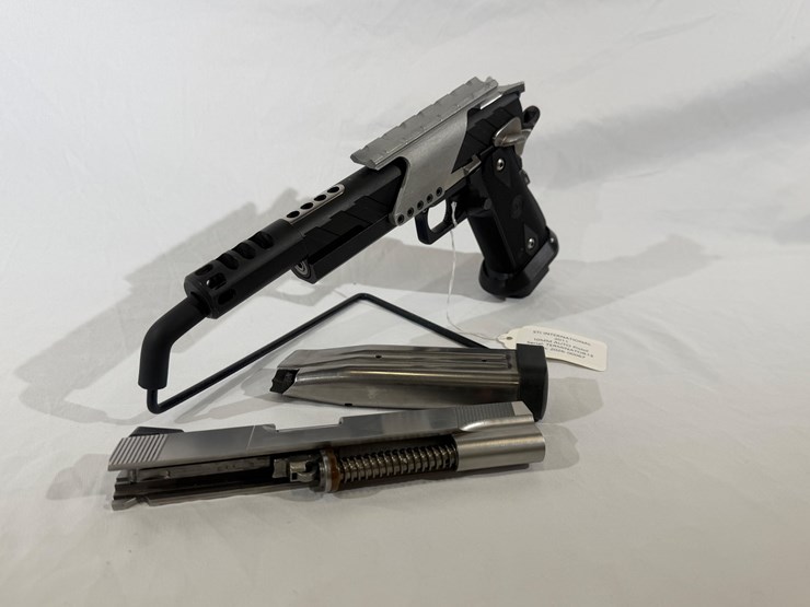 #5-•-sti-international-2011-pistol-image-2