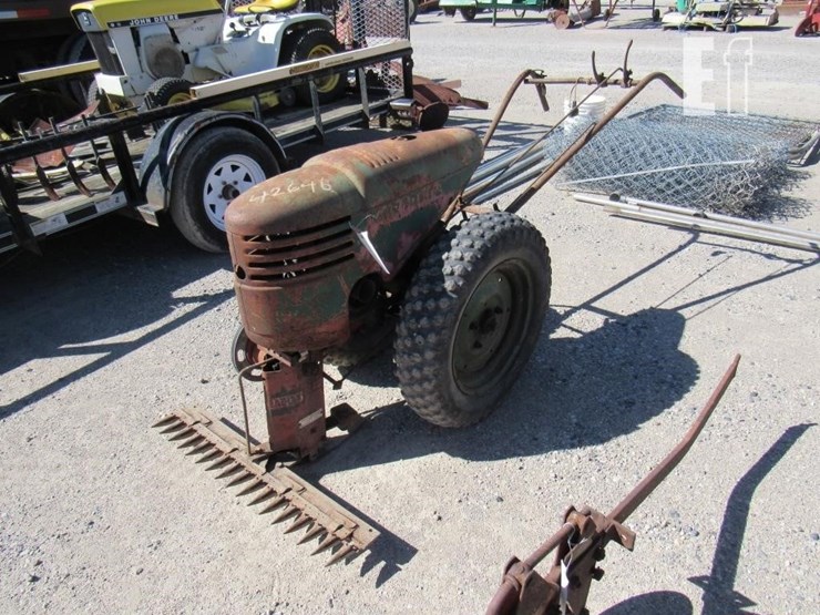 david-bradley-tractor-image-6