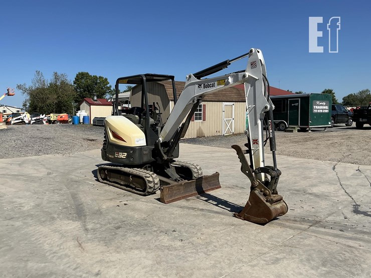 2018-bobcat-e32i-image-6