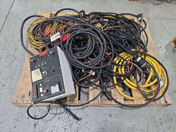 pallet-of-several-extension-cords-and-220-cords,-partial-ends,-of-copper-wire-image-2