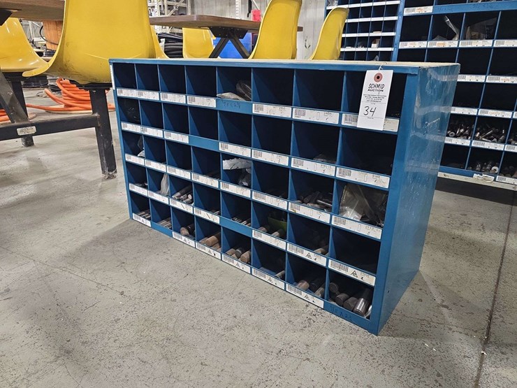 hd-5x8-organizer-with-dowel-pins,-shoulder-bolts,-and-flathead-bolts,-35''-x-21''-tall-image-3