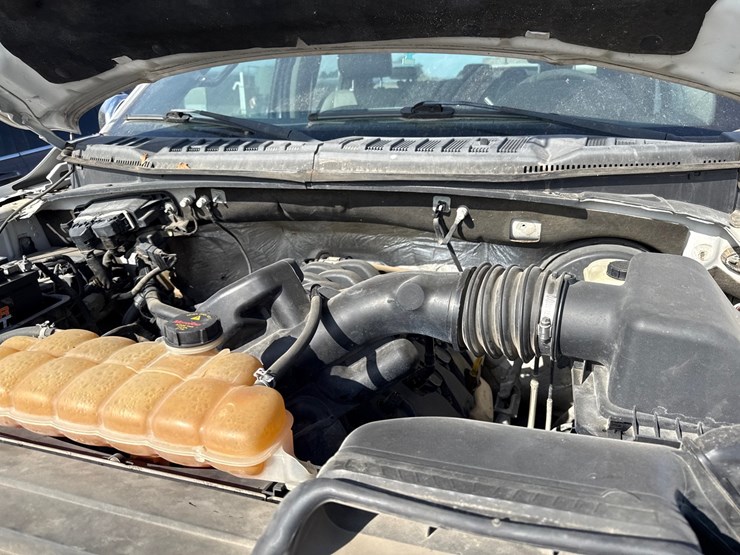 2015-ford-f150-image-43