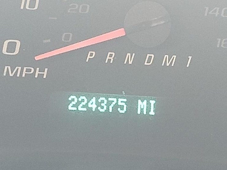 2020-chevrolet-2500-image-9