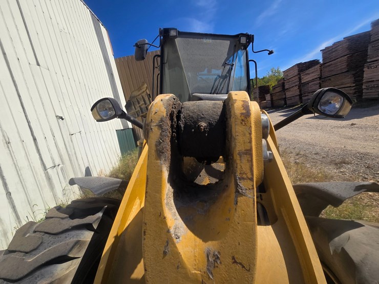 2015-caterpillar-914k-image-43