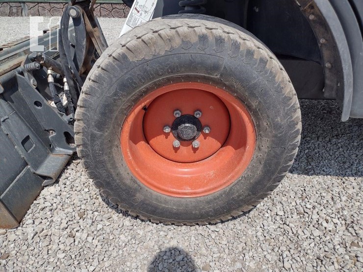 2021-bobcat-toolcat-5600-image-17