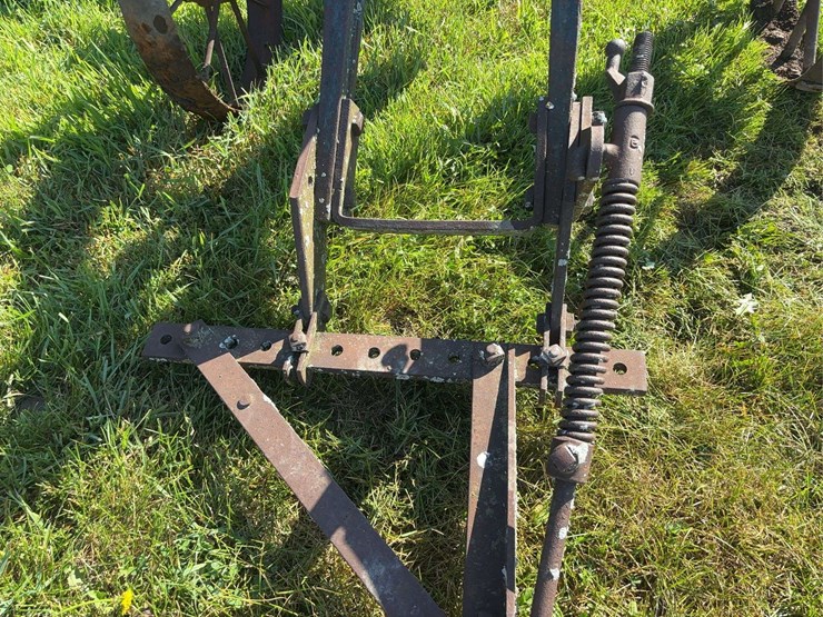 john-deere-14-image-9