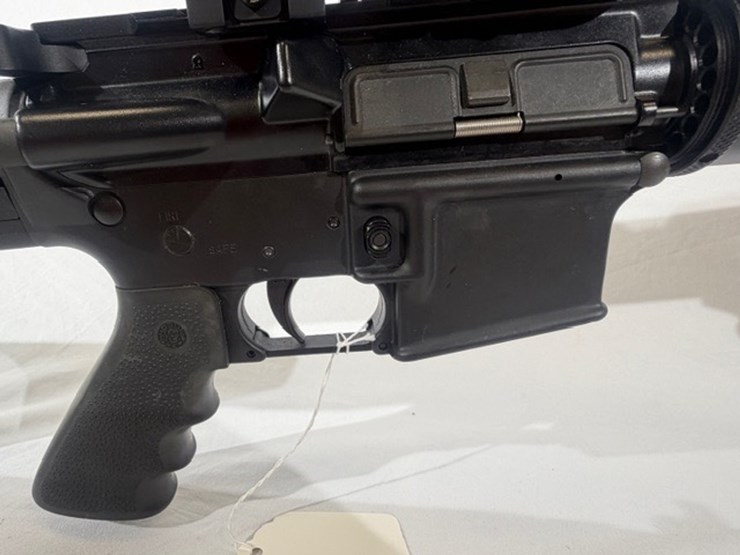 #11-•-bushmaster-xm15-e2s-rifle-image-32