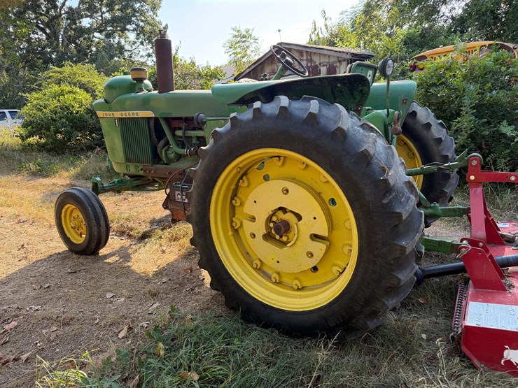 john-deere-4010-image-4