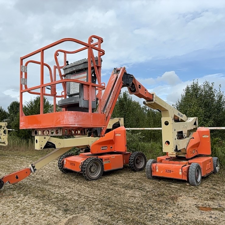 JLG E400AJPN
