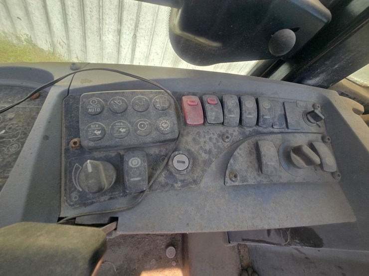 2015-caterpillar-914k-image-28