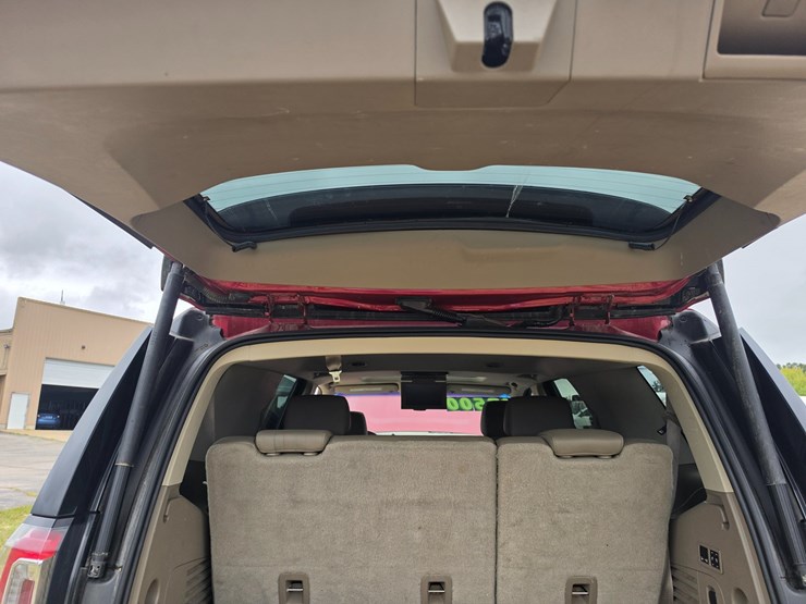 2015-gmc-yukon-image-61
