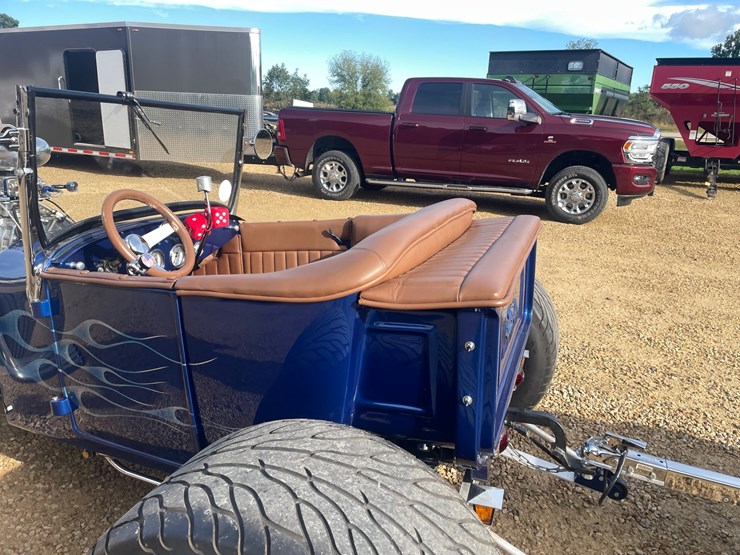#7900-•-1923-ford-t-bucket-"bad-attitude"-and-2003-cmt-manufacturing-trailer-(has-wi-title)-(downing,-wi)-image-16