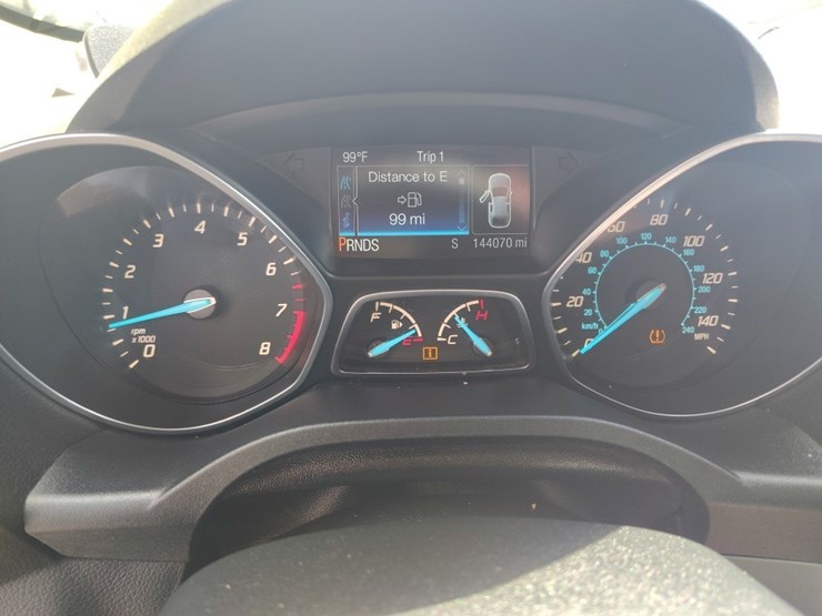 2014-ford-escape-image-9