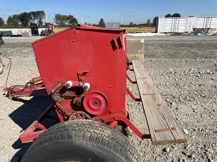 massey-ferguson-33-image-8