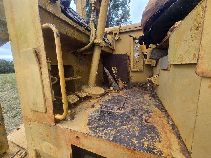 caterpillar-621-image-26