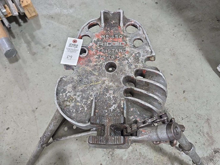 rigid-tri-stand-image-4