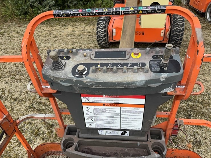 jlg-e450aj-image-7