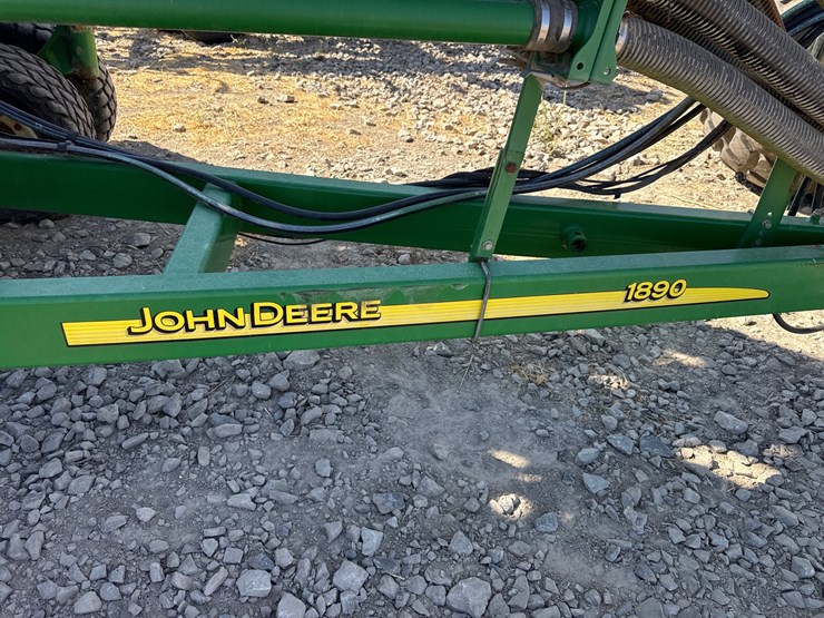 john-deere-1890-image-18