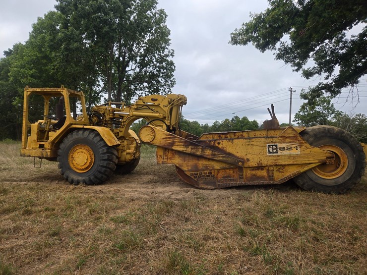 caterpillar-621-image-5