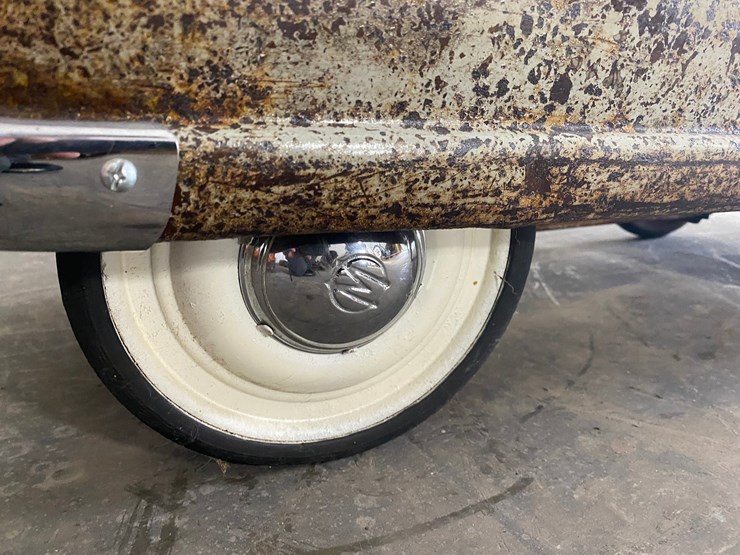 #7470-•-1950-pedal-car-made-by-murray-(arpin,-wi)-image-10