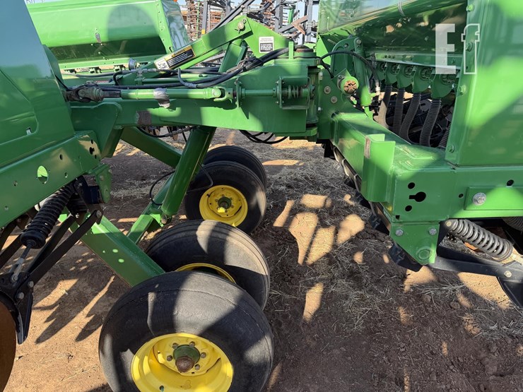 john-deere-455-image-19