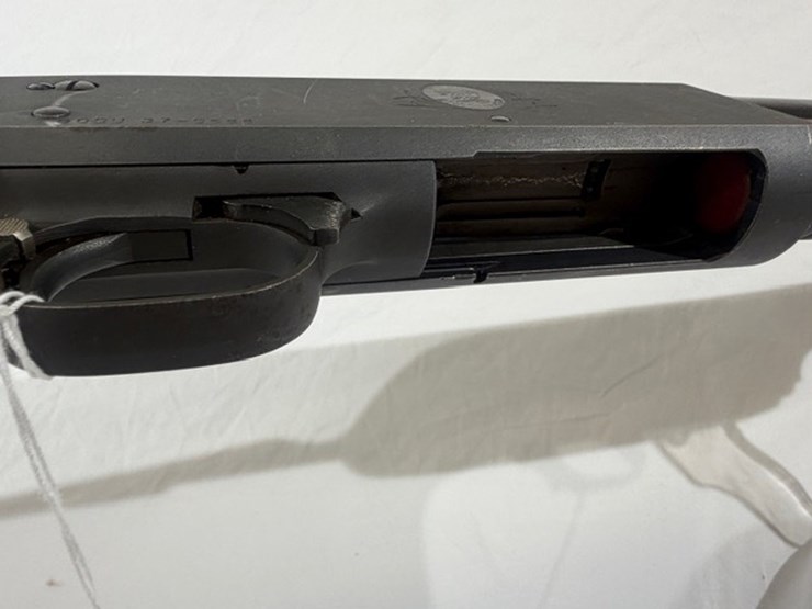 #9-•-ithaca-gun-company-m37-featherlight-shotgun-image-40
