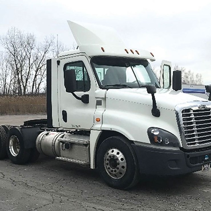 2018 FREIGHTLINER CASCADIA 125