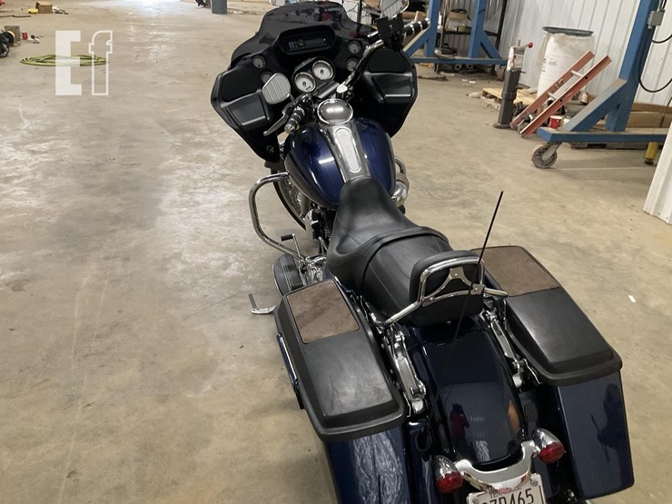 2013-harley-davidson-road-glide-image-3