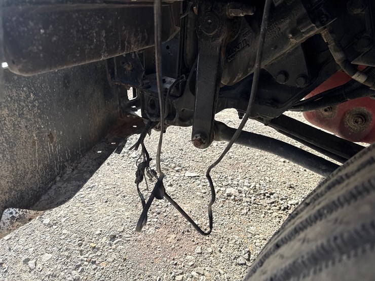 2010-kenworth-t800-image-21