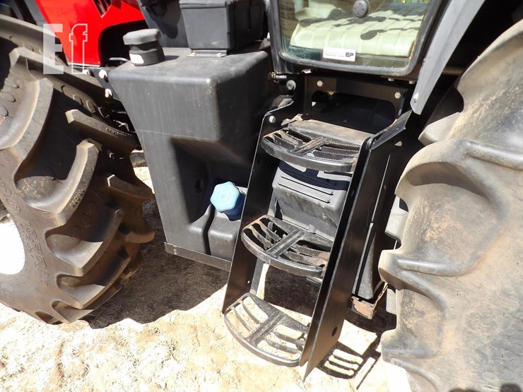 case-ih-maxxum-140-image-11