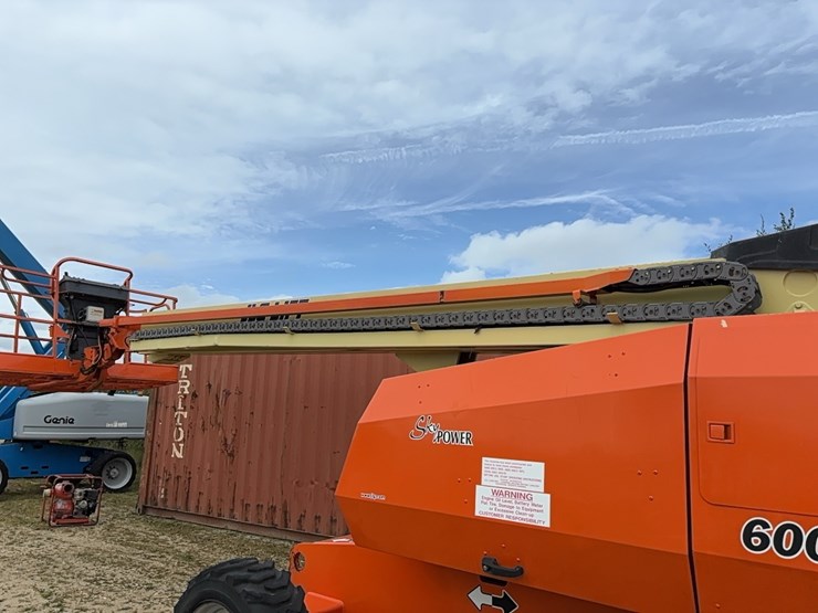 jlg-600s-image-7
