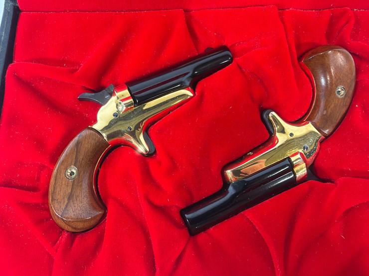 #24-•-set-of-colt-lord-derringer-pistols-image-7