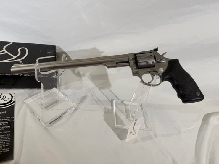#21-•-taurus-980-revolver-image-3