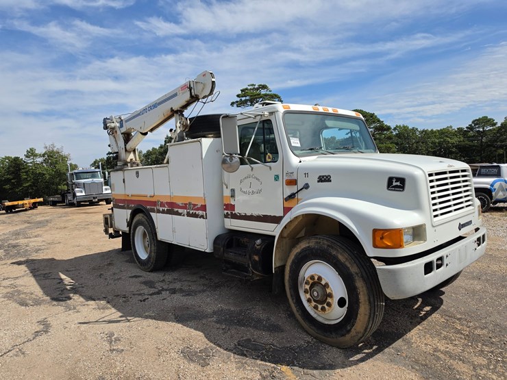 1996-international-4700-image-17