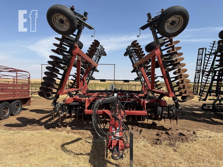 case-ih-true-tandem-330-turbo-image-7