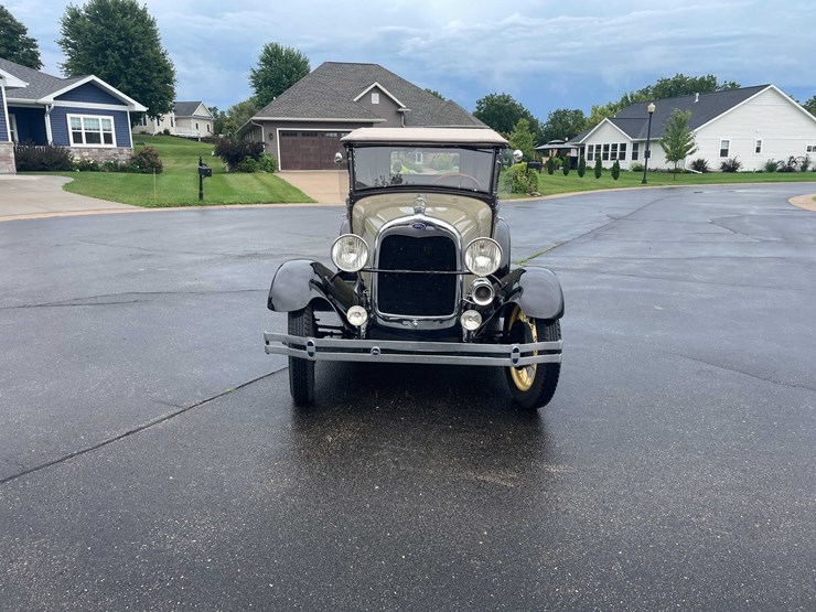 1928-ford-model-a-image-2