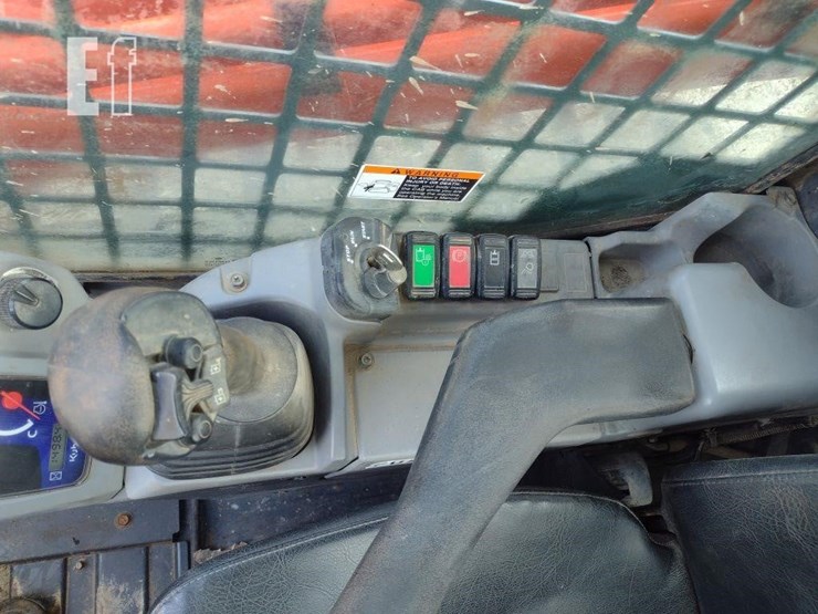 2023-kubota-svl75-2-image-8