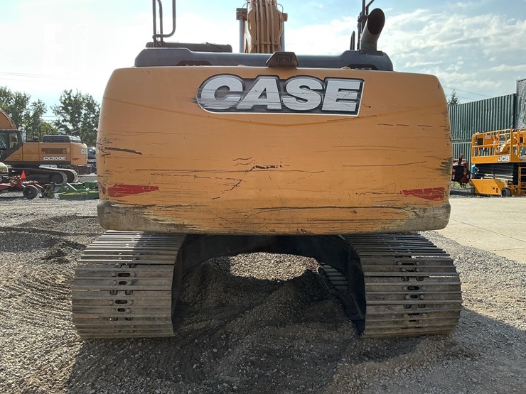 2015-case-cx210d-image-3