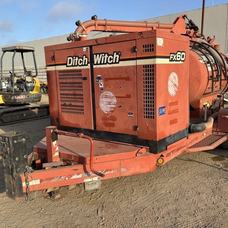 2011 DITCH WITCH FX60