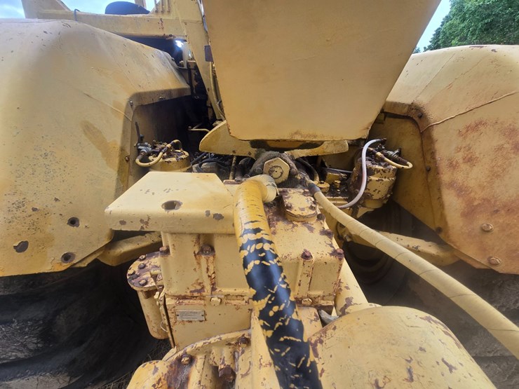 caterpillar-621-image-43
