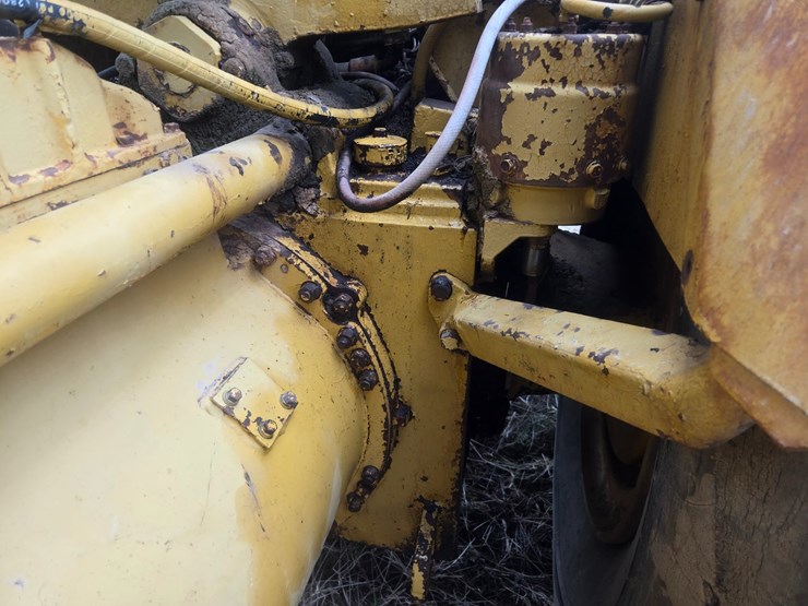 caterpillar-621-image-56