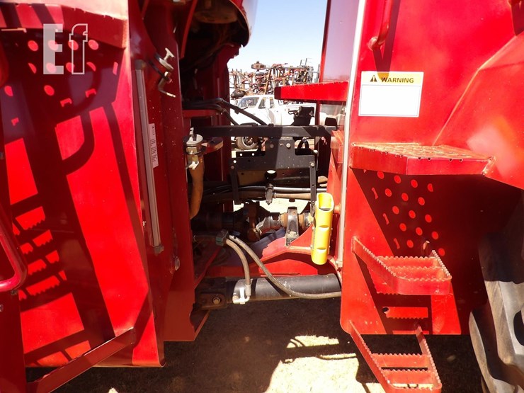 2009-case-ih-steiger-385-image-22