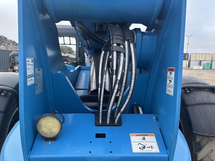 2020-genie-gth844-image-42