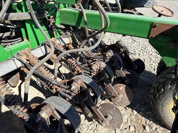 john-deere-1890-image-12