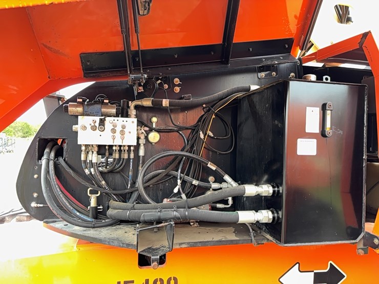 jlg-860sj-image-8