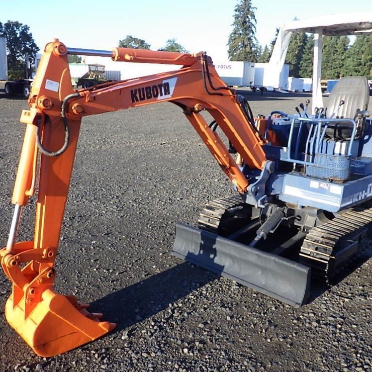 KUBOTA KH021
