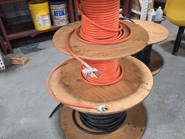 3-spools-of-wire,-siemens-motion-connect,-mulit-corded-servo-motor-cable,-alcatel-cable-c-ultrex,-90c-600-volt-image-1