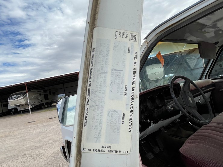 #1057-•-1986-chevrolet-ck10-(has-nm-title)-(on-site-in-las-cruces,-nm)-image-34
