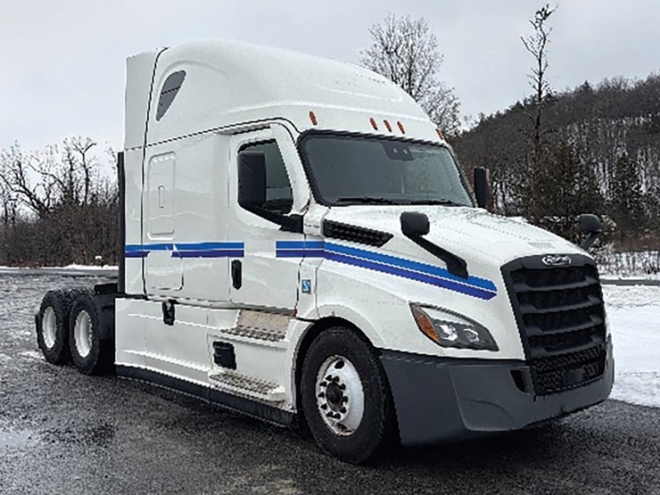 2023-freightliner-cascadia-126-image-1